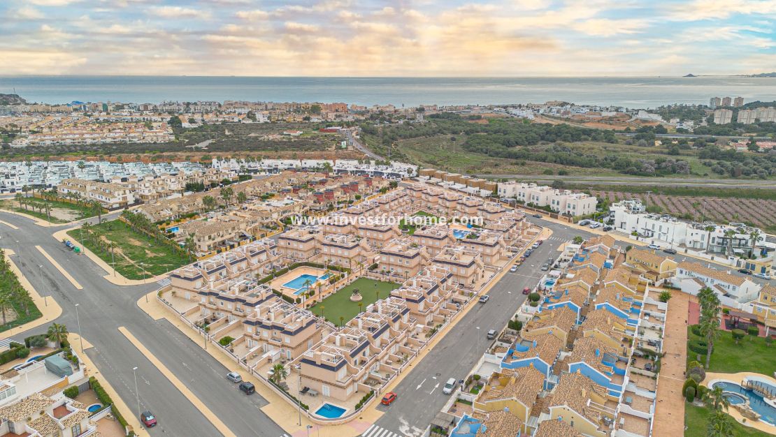 NAVASAEZ VISTA AZUL LOMAS DE CABO ROIG, ORIHUELA COSTA