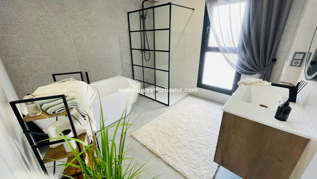 New Build - detached - Torrevieja - Centro