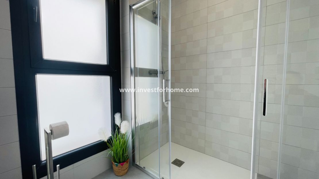 New Build - detached - Torrevieja - Centro