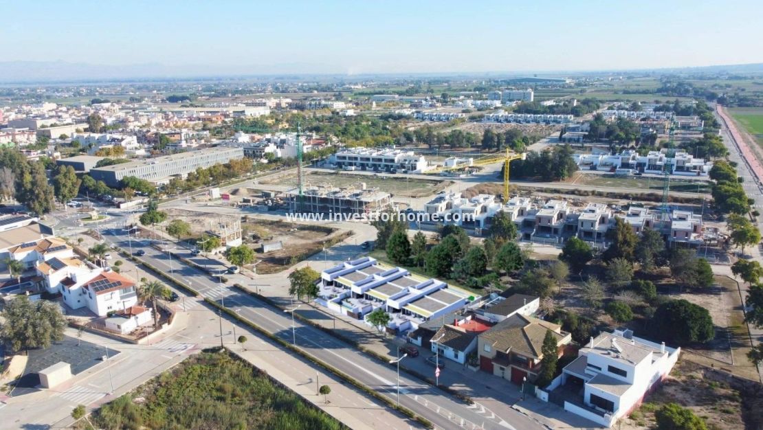 New Build - House - Dolores - Sector 3