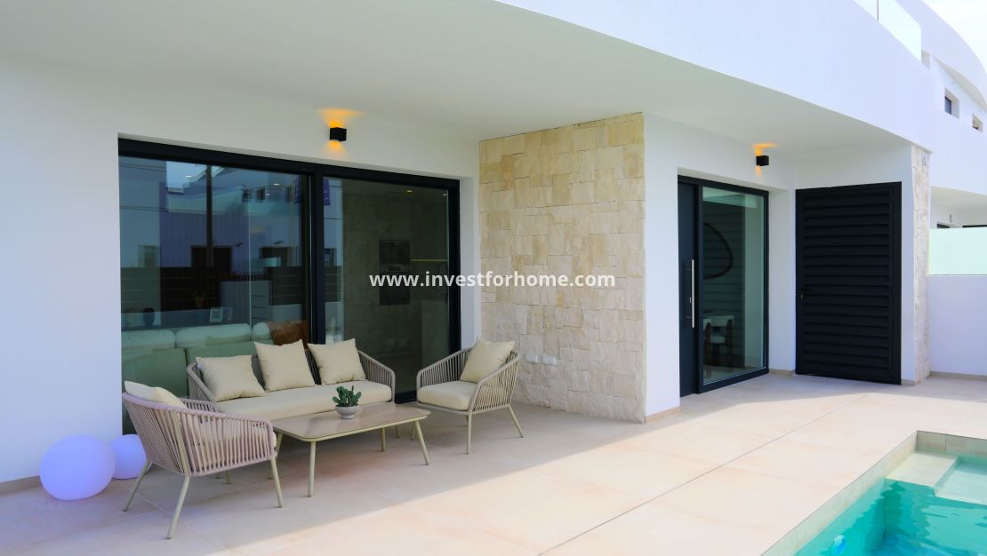 New Build - House - Dolores