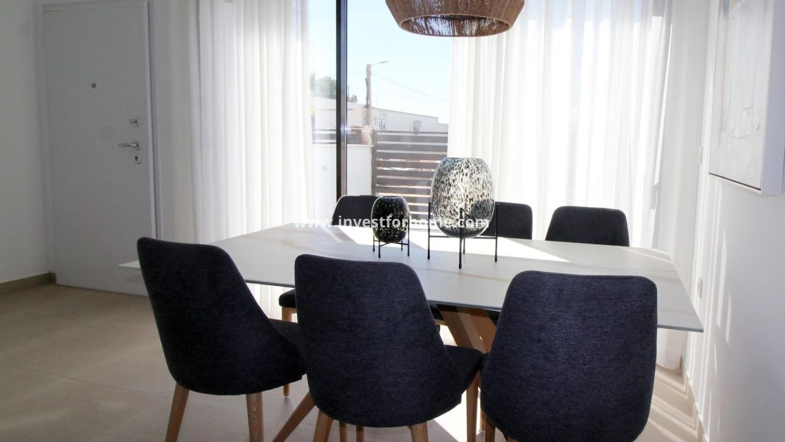 New Build - House - Pilar de la Horadada - parque Andromeda