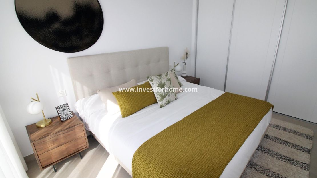 New Build - House - Pilar de la Horadada - parque Andromeda