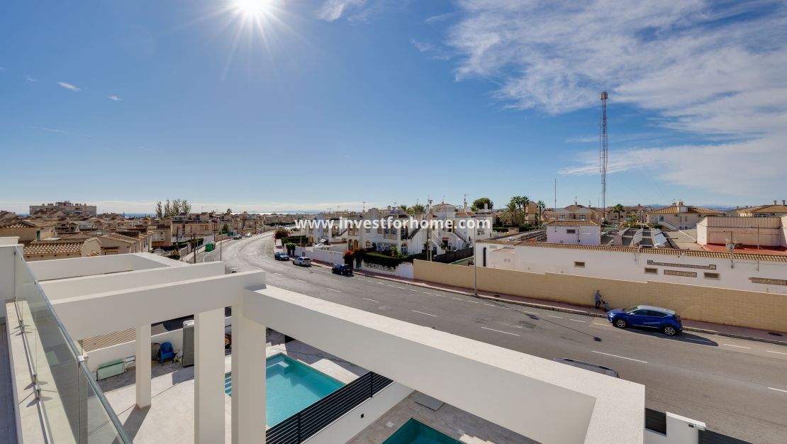 New Build - terraced - Torrevieja - Centro