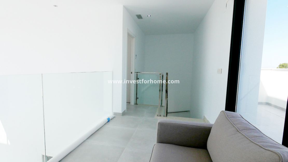 New Build - Villa - La Marina