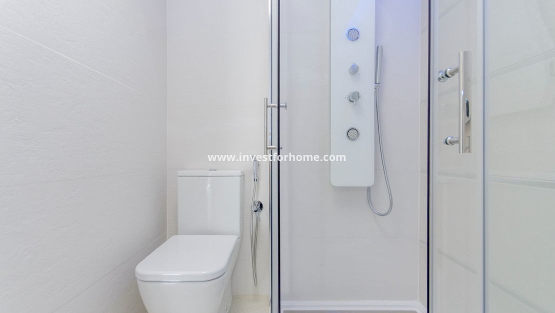 Nouvelle construction - Bungalow - Torrevieja - Los Balcones