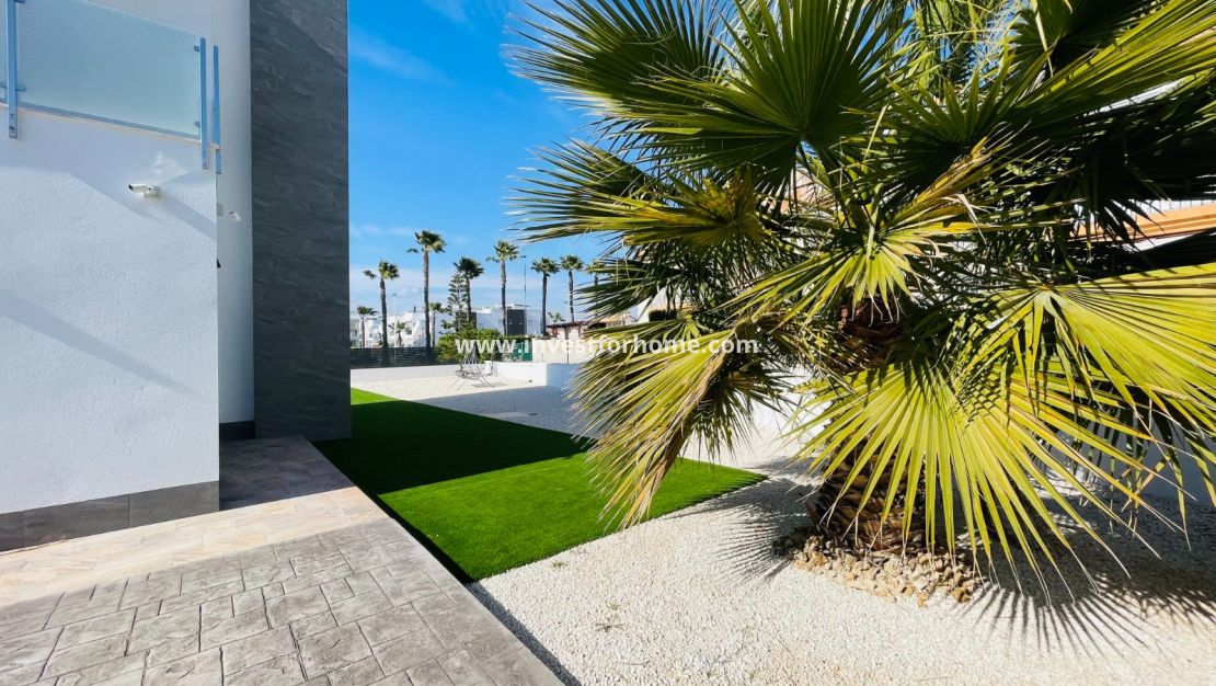 Nouvelle construction - detached - Torrevieja - Centro