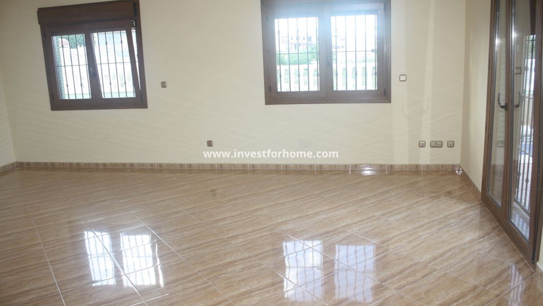 Nouvelle construction - detached - Torrevieja - Centro