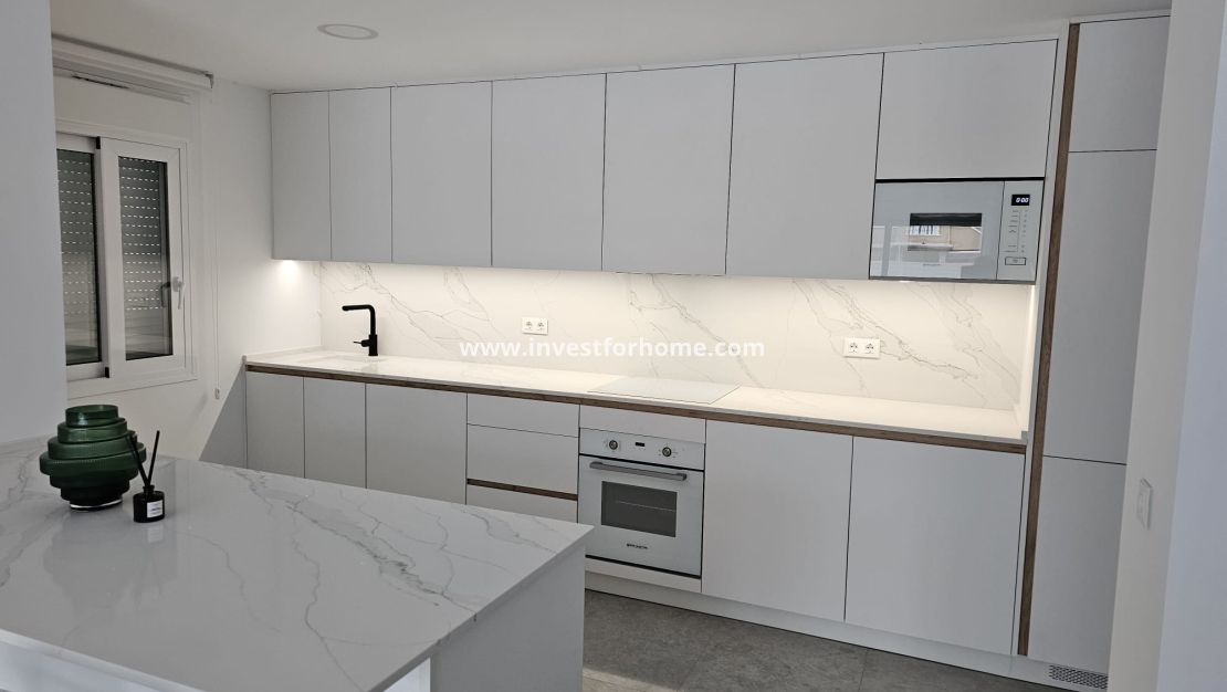 Nouvelle construction - ground-floor - Torrevieja - Centro