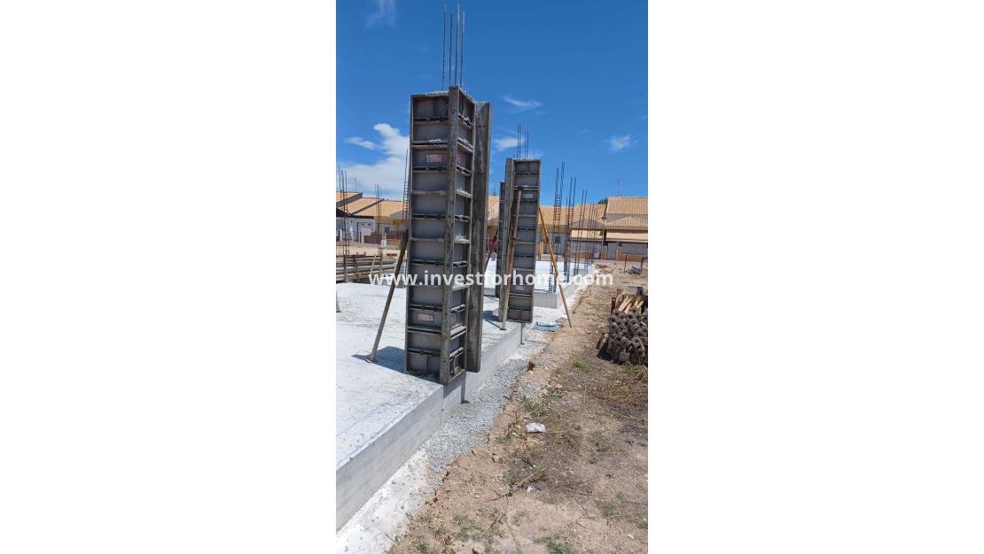 Nouvelle construction - Maison - Roldan