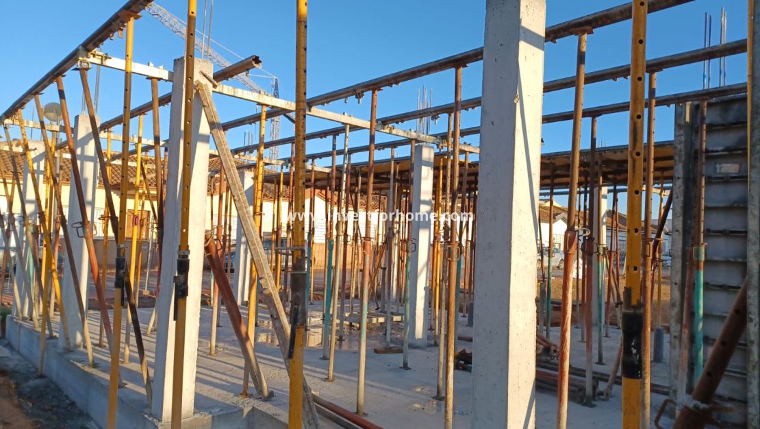 Nouvelle construction - Maison - Roldan