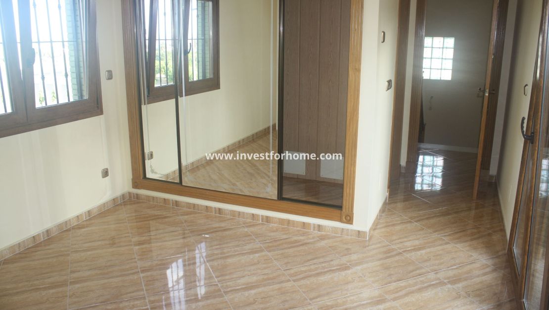 Nouvelle construction - Maison - Torrevieja - Centro