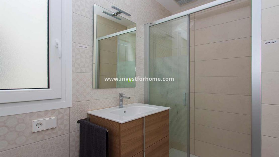 Nouvelle construction - Maison - Torrevieja - Nueva Torrevieja - Aguas Nuevas