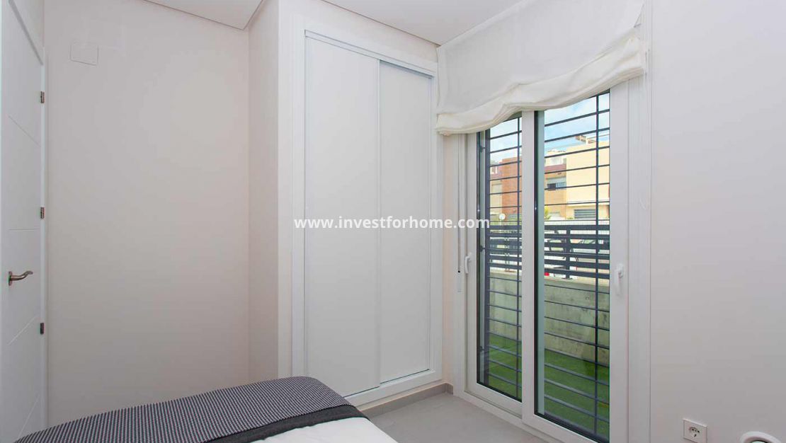 Nouvelle construction - Maison - Torrevieja - Nueva Torrevieja - Aguas Nuevas