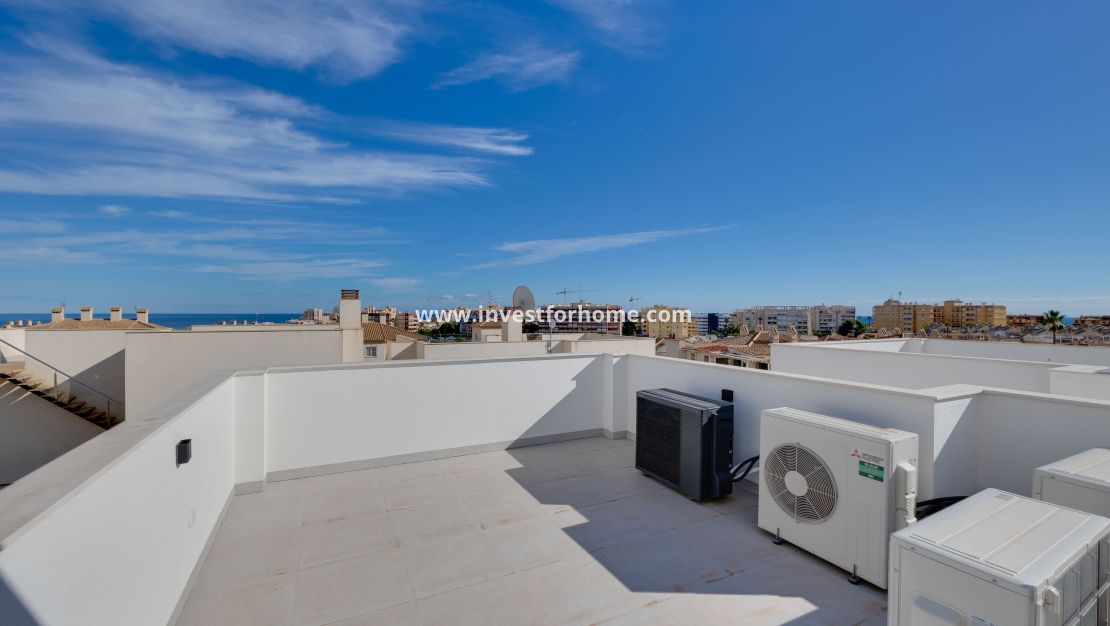 Nouvelle construction - terraced - Torrevieja - Centro