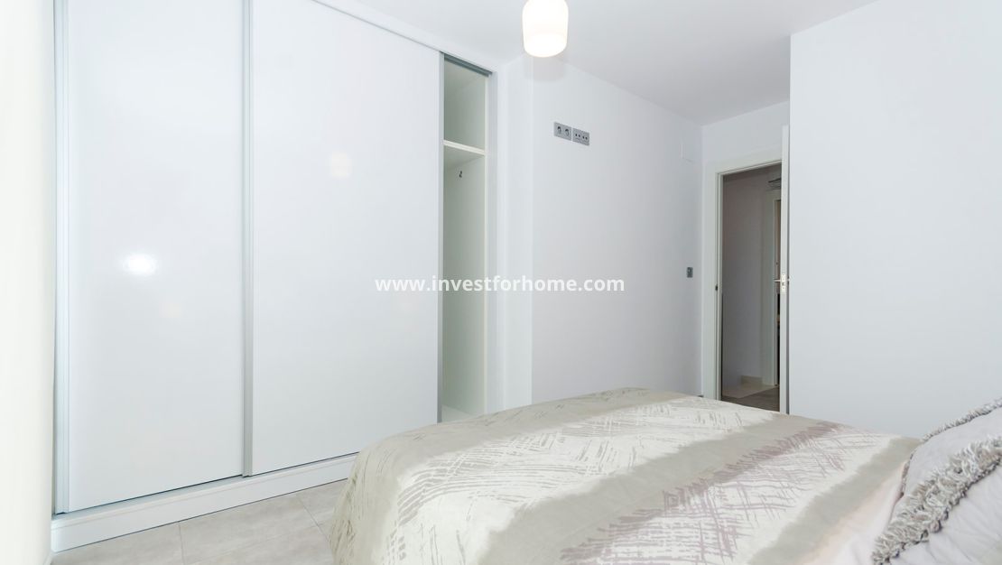 Nouvelle construction - terraced - Torrevieja - Centro