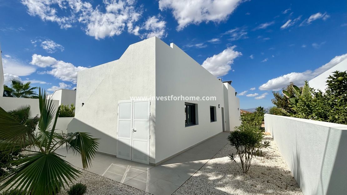 Nouvelle construction - Villa - Benijofar