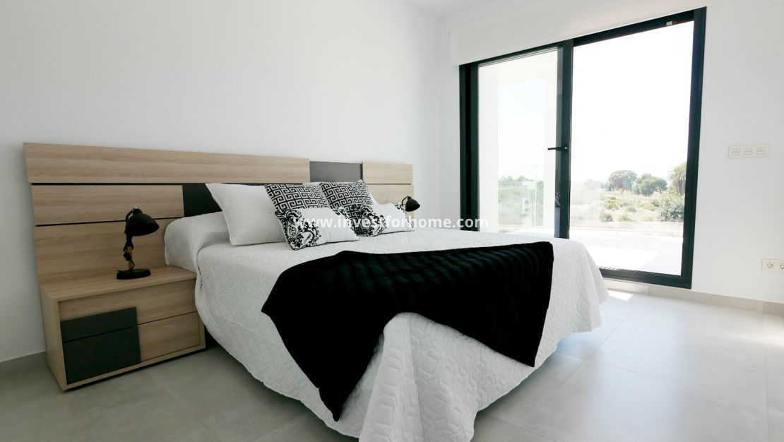 Nouvelle construction - Villa - La Marina