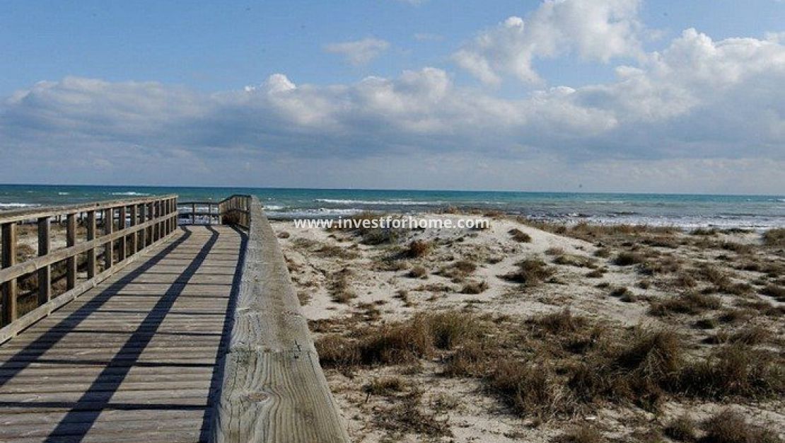 Nouvelle construction - Villa - San Pedro del Pinatar - El Salero