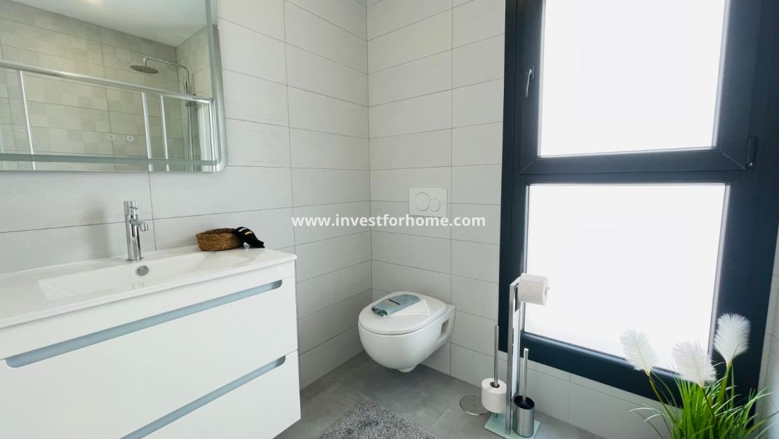 Nouvelle construction - Villa - Torrevieja - Centro