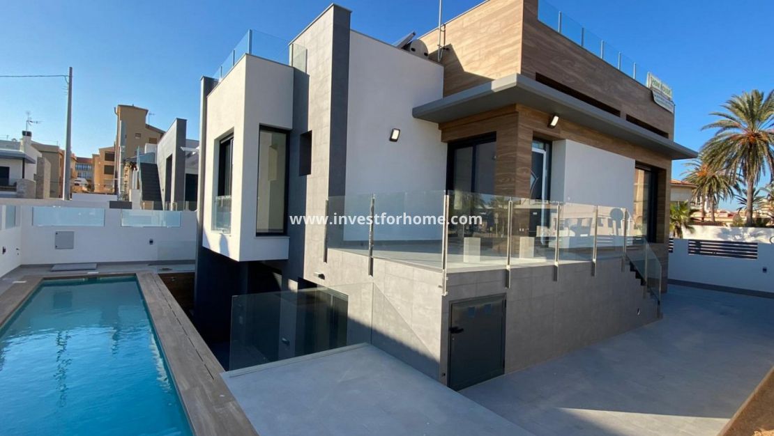 Nouvelle construction - Villa - Torrevieja - Torrelamata - La Mata