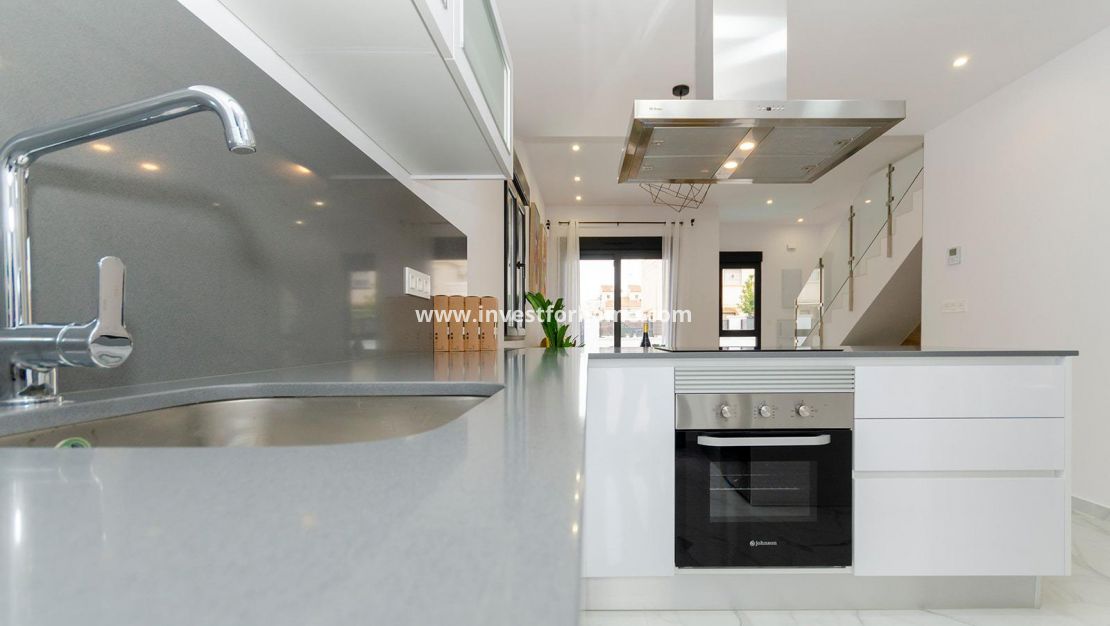 Nouvelle construction - Villa - Torrevieja - Torreta Florida