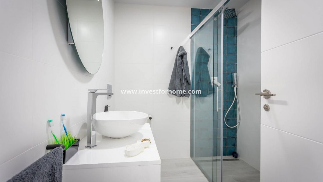 Nueva construcción - Apartamento - Orihuela Costa - Villamartín