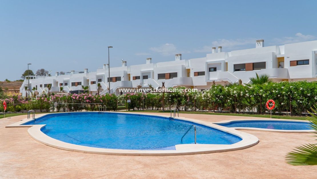 Nueva construcción - Bungalow - Orihuela Costa - Vistabella Golf
