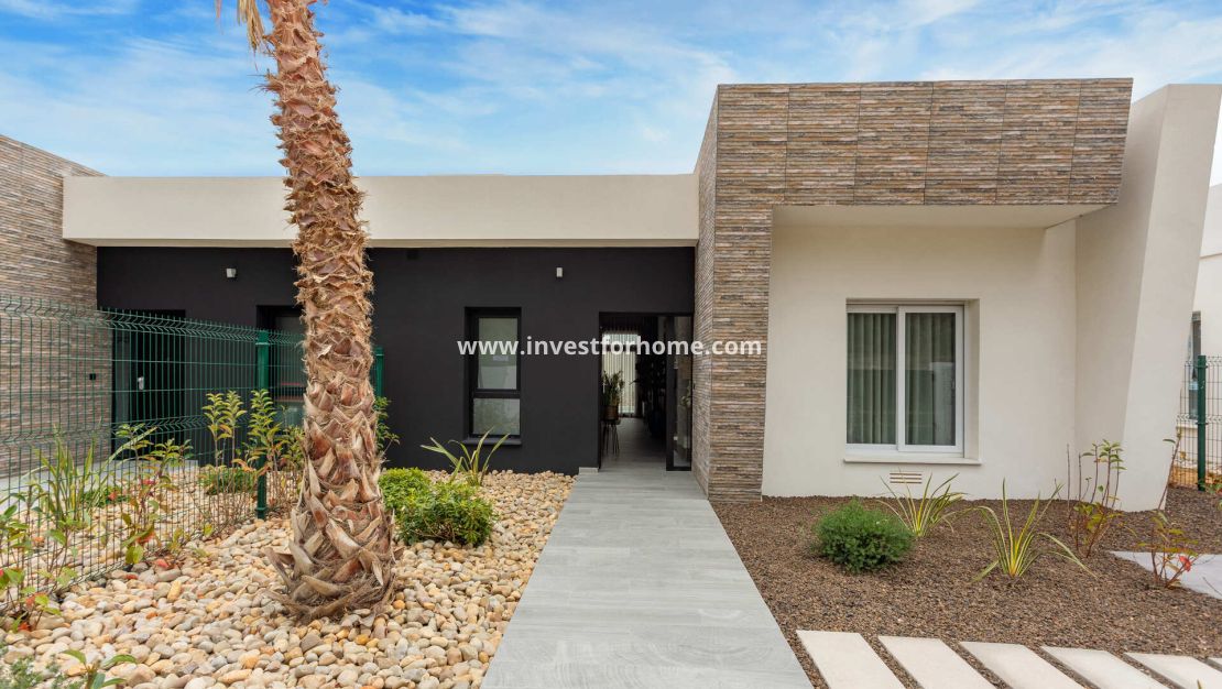 Nueva construcción - Casa - Algorfa - La Finca Golf