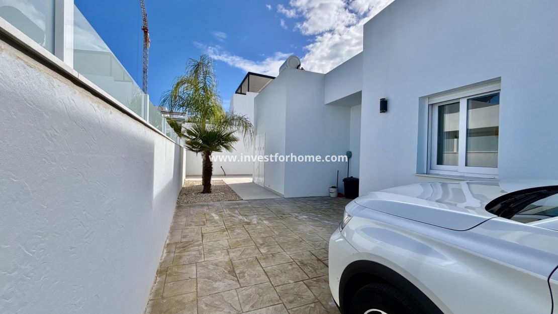 Nueva construcción - Casa - Benijofar