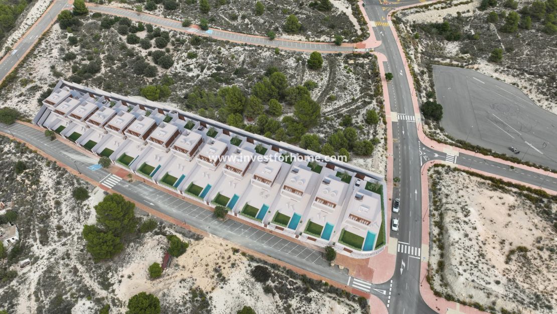 Nueva construcción - Casa - Finestrat