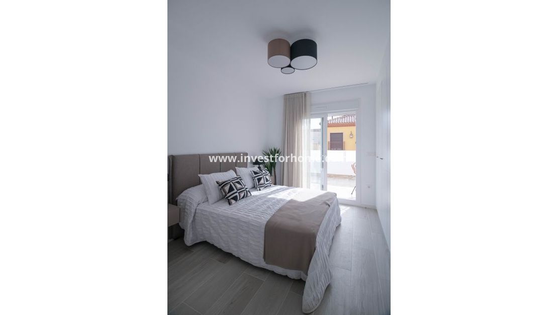 Nueva construcción - Casa - Jerónimo y Avileses