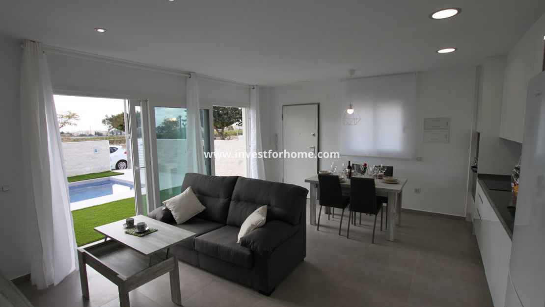 Nueva construcción - Casa - Los Montesinos