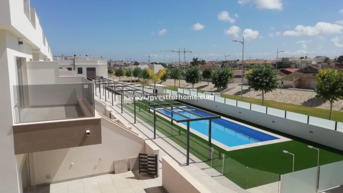 Nueva construcción - Casa - Pilar de la Horadada