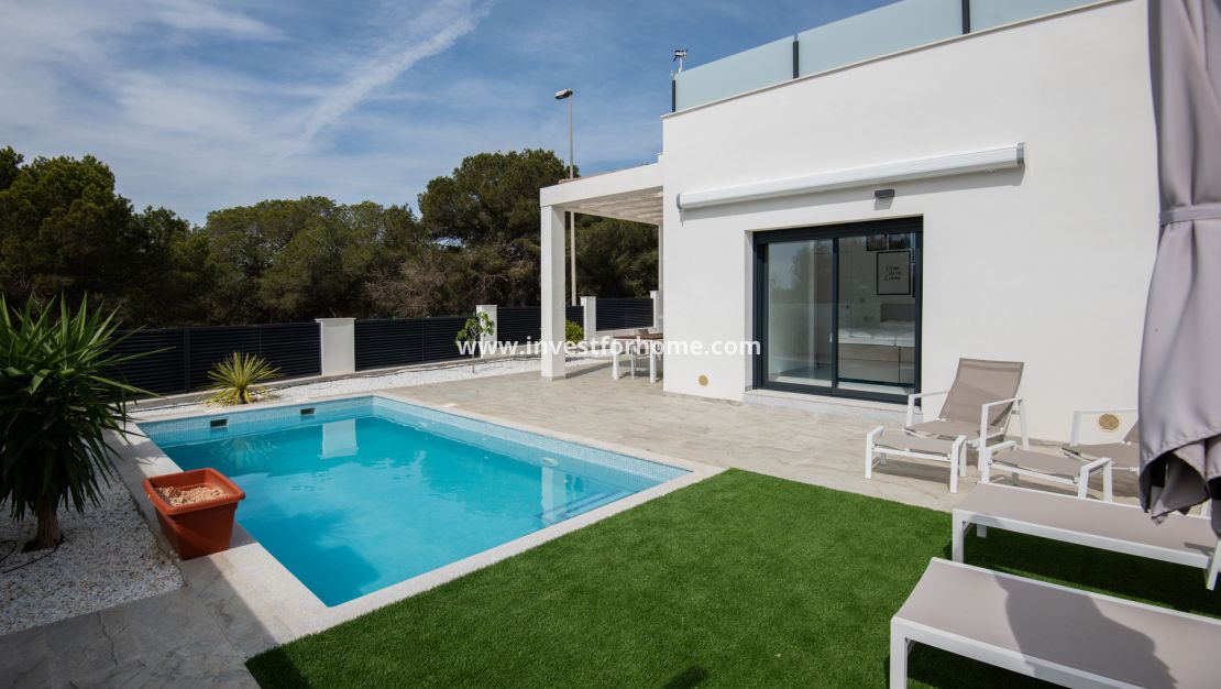 Nueva construcción - Casa - Pinar de Campoverde