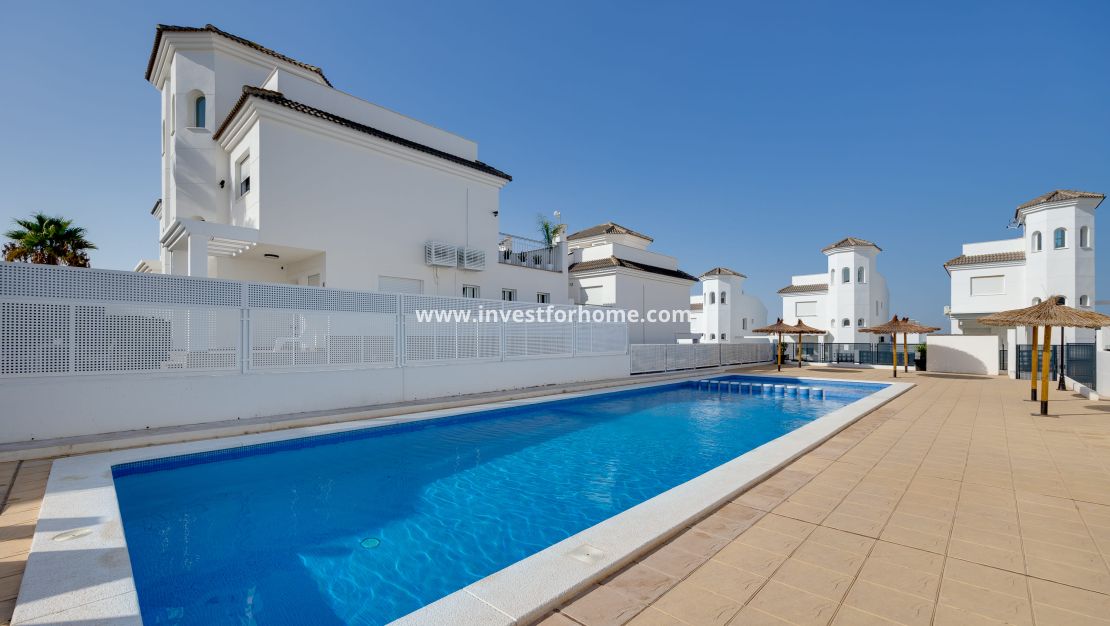 Nueva construcción - Casa - San Fulgencio