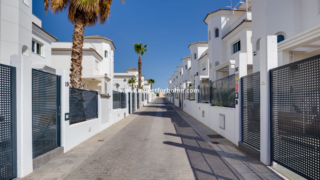 Nueva construcción - Casa - San Fulgencio