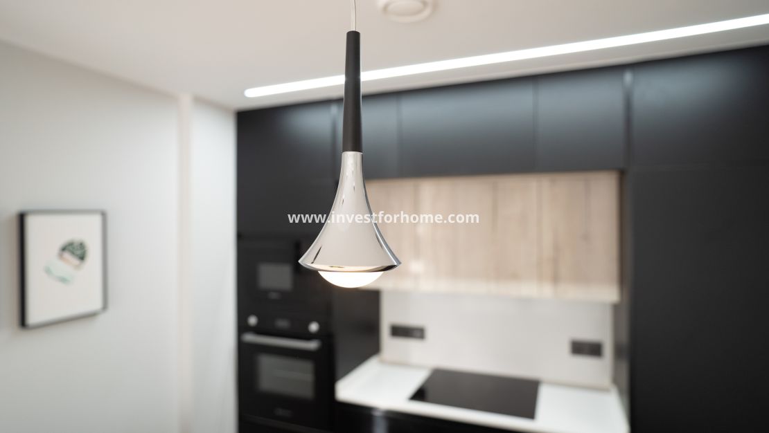 Nueva construcción - Casa - Torrevieja - Centro