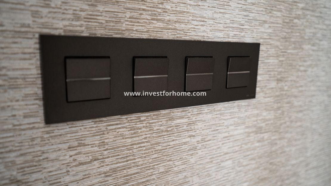 Nueva construcción - Casa - Torrevieja - Centro