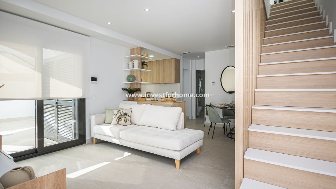 Nueva construcción - Casa - Torrevieja - Centro