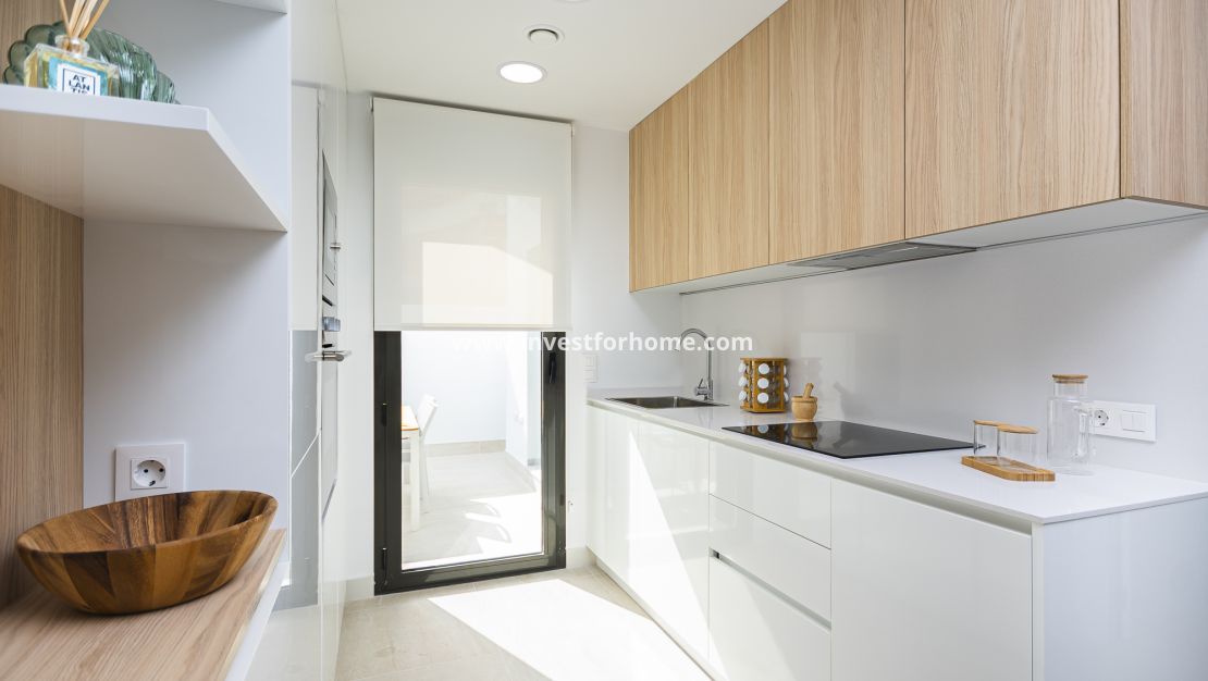 Nueva construcción - Casa - Torrevieja - Centro