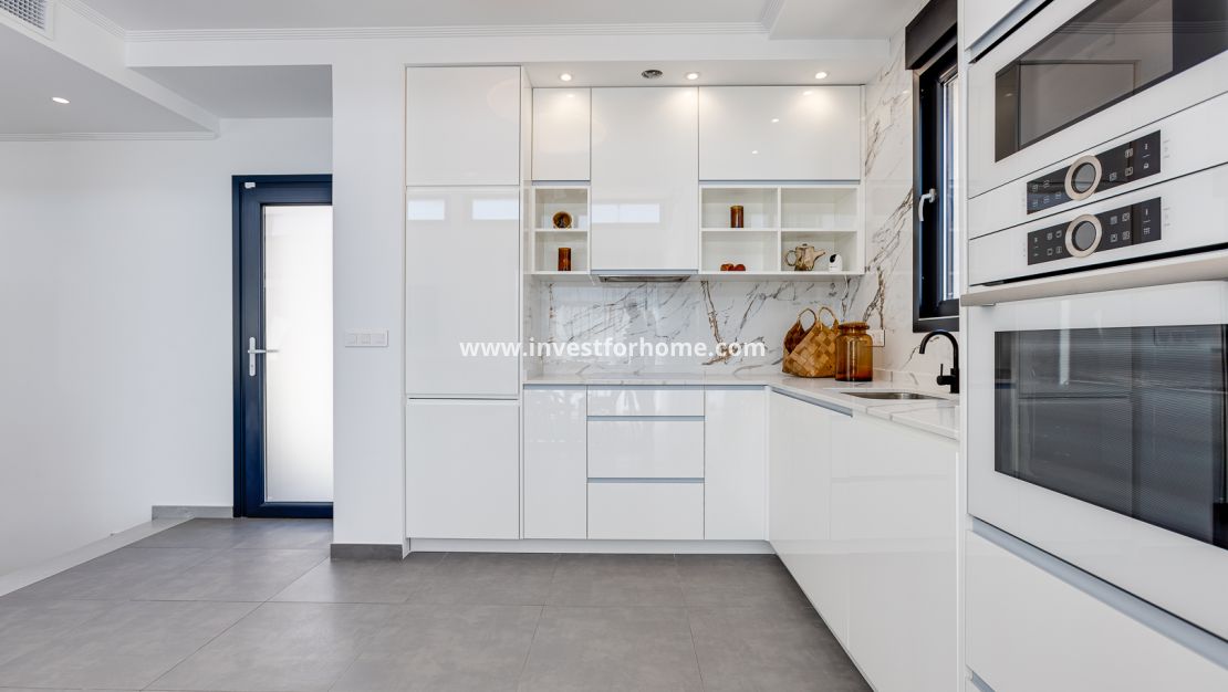 Nueva construcción - Casa - Torrevieja - La Mata