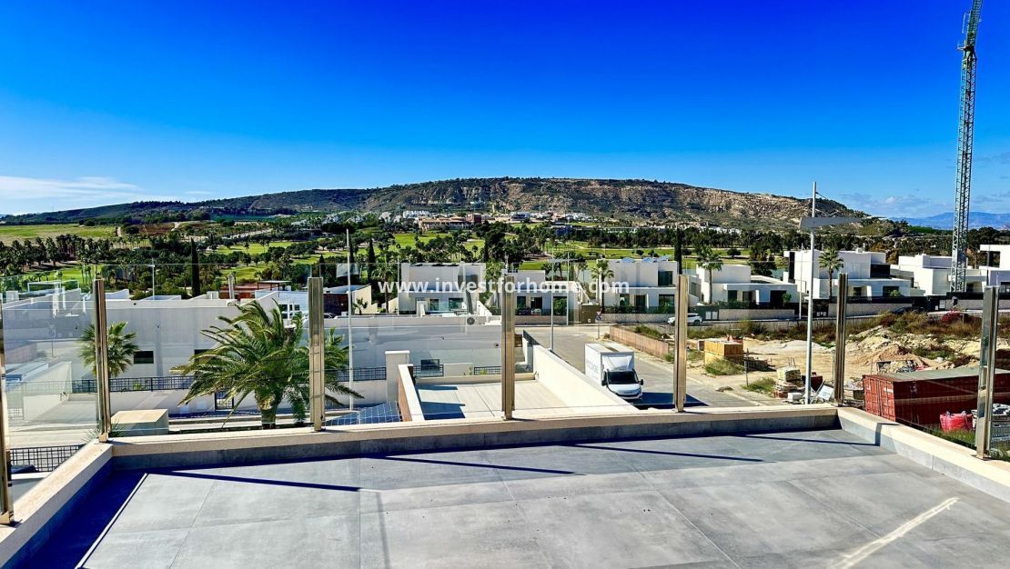 Nueva construcción - Chalet - Algorfa - La Finca Golf