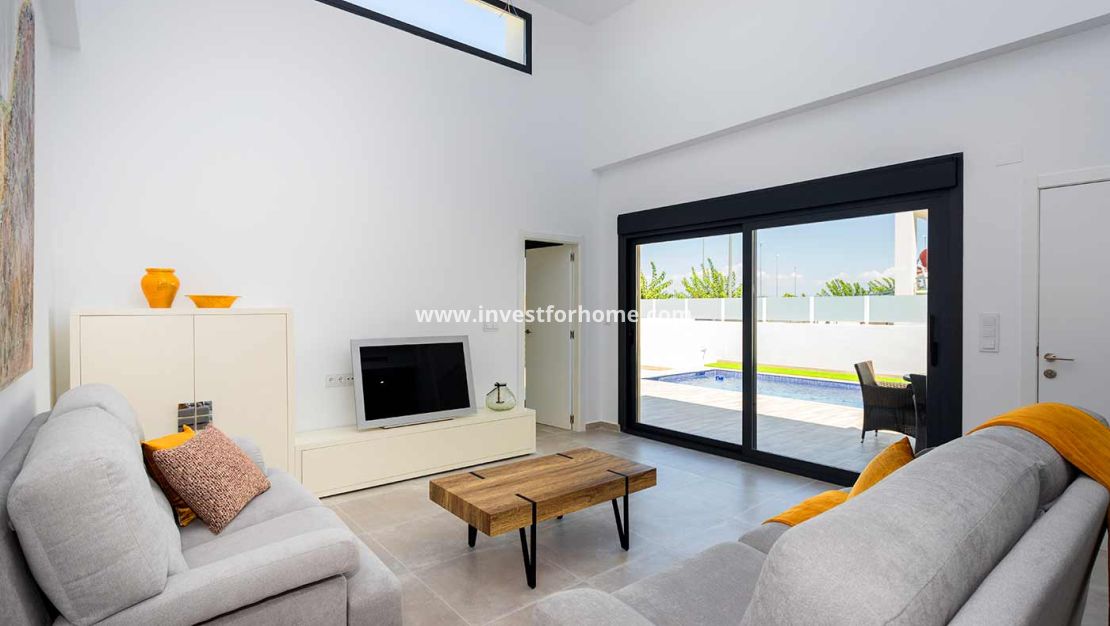 Nueva construcción - Chalet - Daya Nueva