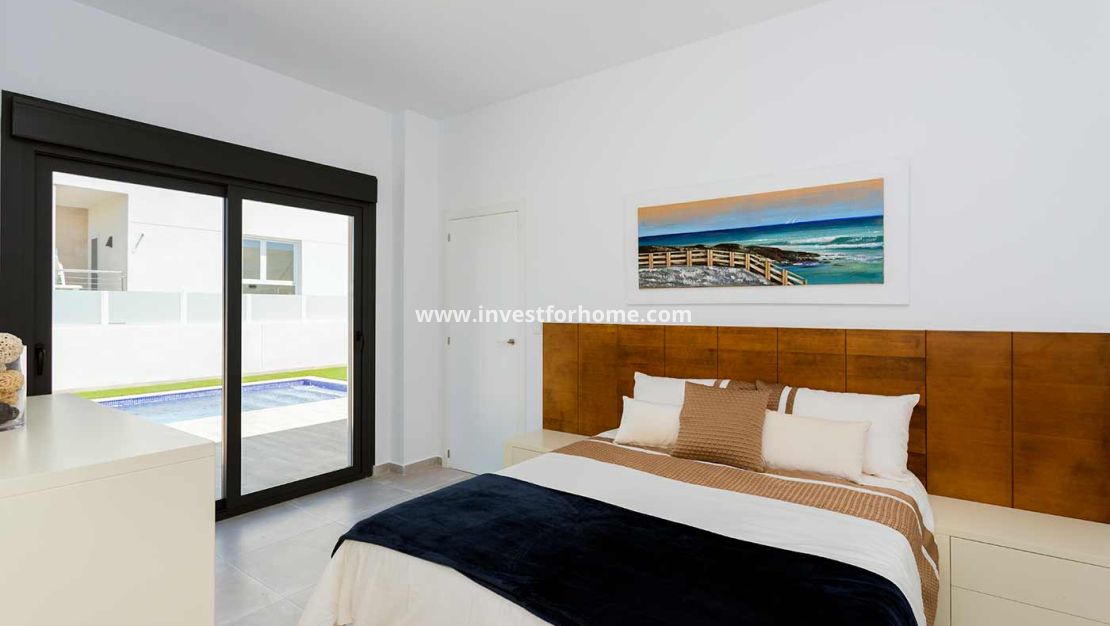 Nueva construcción - Chalet - Daya Nueva