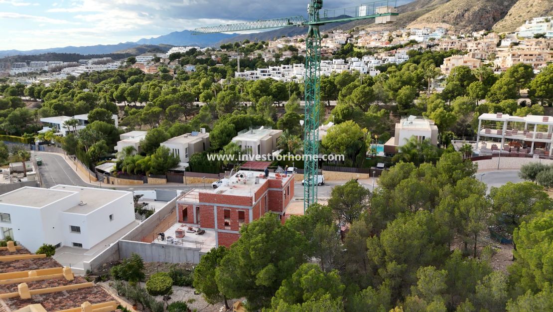 Nueva construcción - Chalet - Finestrat