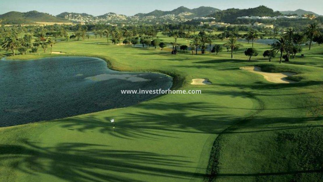 Nueva construcción - Chalet - La Manga - La Manga del Mar Menor