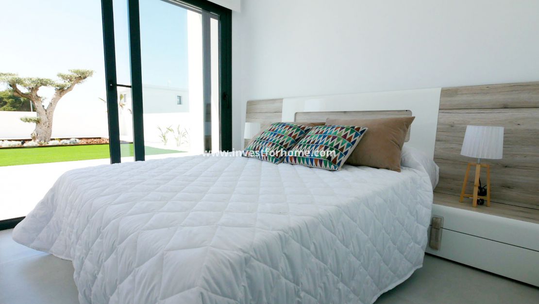 Nueva construcción - Chalet - La Marina