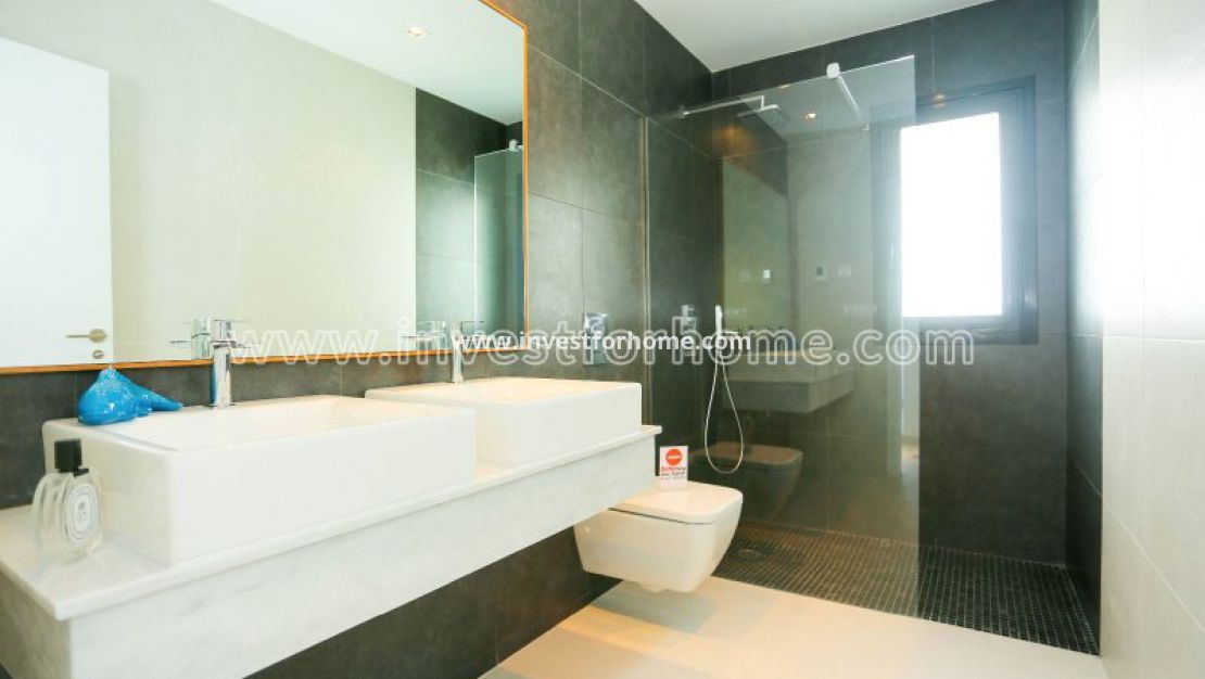 Nueva construcción - Chalet - La Marina