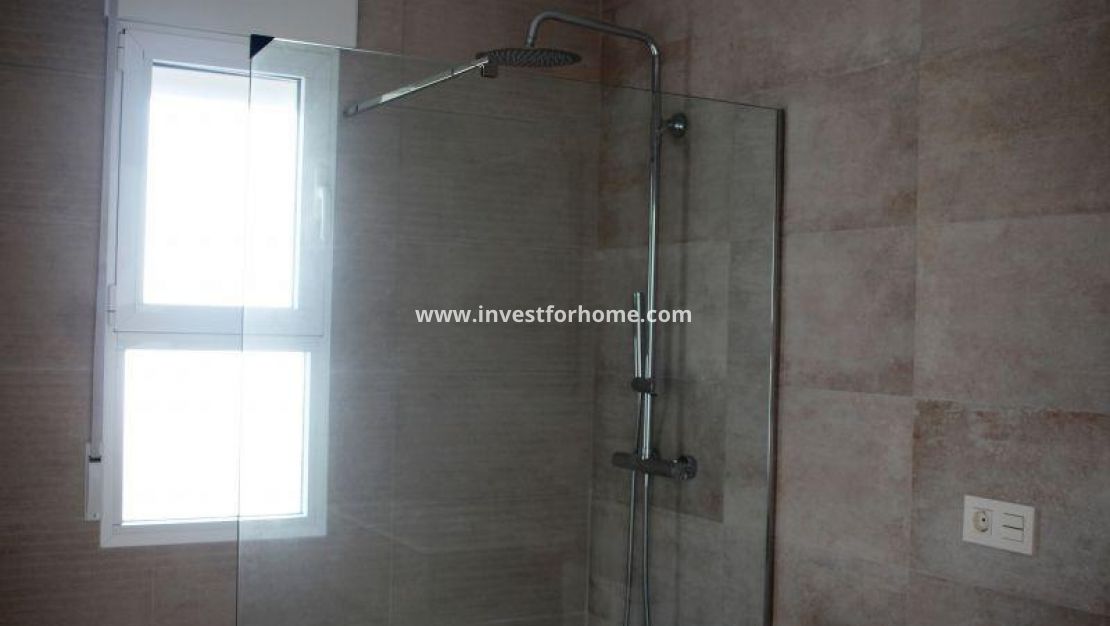 Nueva construcción - Chalet - La Romana